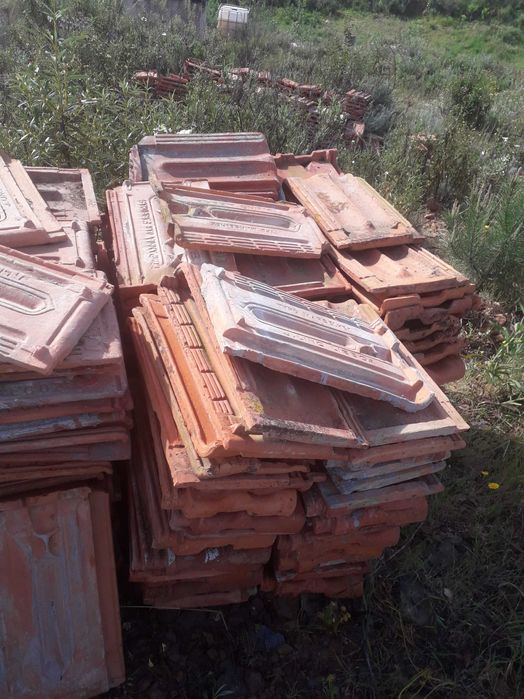 Telhas de marselha usadas 600 a  700