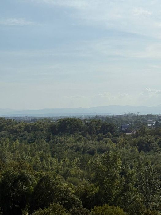 Видова 3-кімнатна в зданому будинку за 650$ за м2!