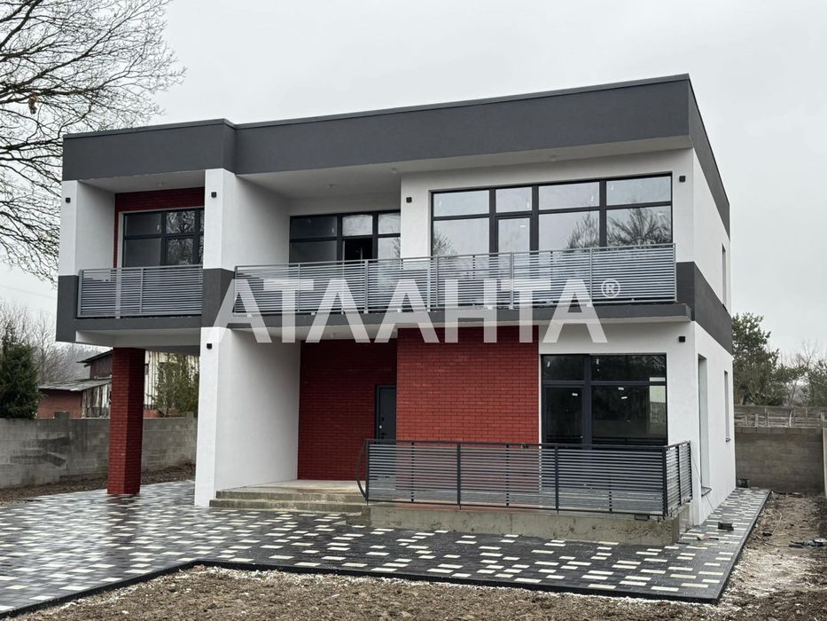 Продаж окремо стоячого будинку у Бірках