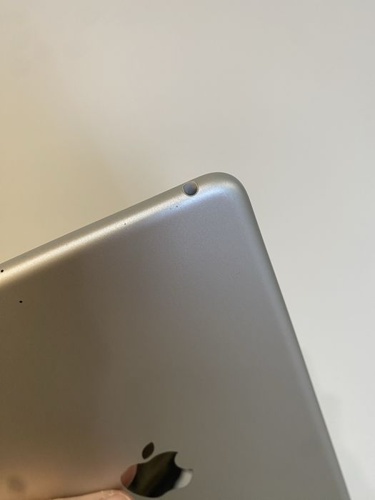 Apple ipad mini 5 64GB Silver White: 4 200 грн. - Apple Харьков на Olx