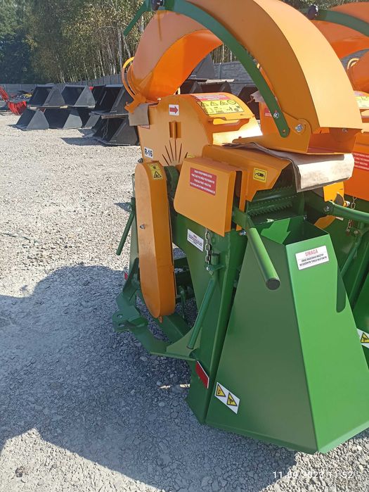 Rozdrabniacz rębak REMBAK do gałęzi bębnowy, SelmarR16 DOWÓZ