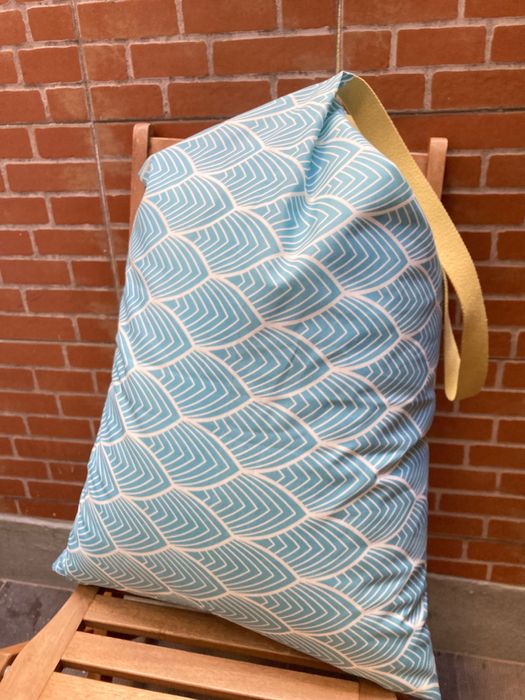 Almofada/Puff para a praia, piscina ou jardim. Nova