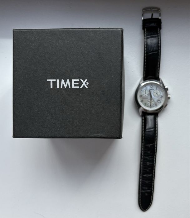 Жіночий годинник Timex Tx2m710