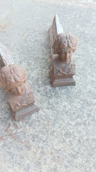 Andirões, suportes, cães, de lareira sec. XIX RESERVADO