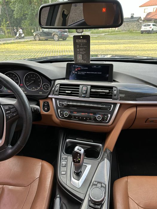 BMW 328i xDrive F30 Luxury Line