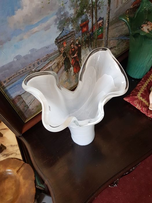 Jarra em vidro murano nova