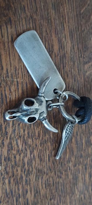 Zawieszka - Czaszka Byka - skrzydło