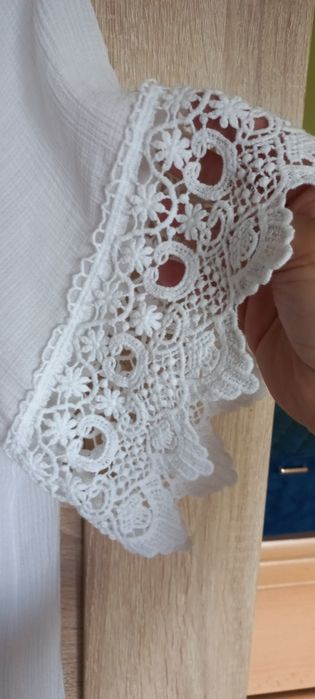 Biała bluzka na lato 48