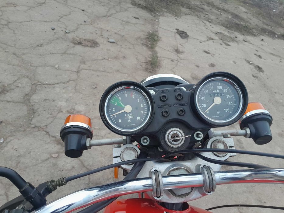 Мотоцикл Чезет 350.