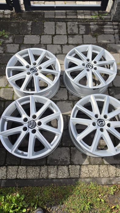 Oryginalne felgi Mazda 6 17 5x114,3 ET50 komplet 4 sztuki