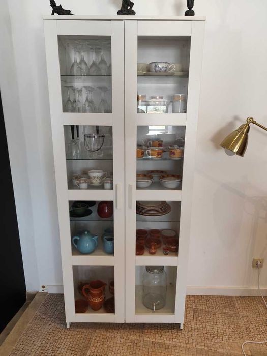 Movel vitrine (Ikea) como novo