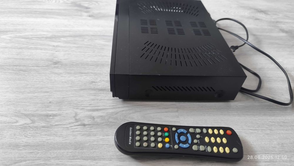 Dekoder SAT Golden Media UNI BOX 9060 CRCI HD PVR w pełni sprawny !