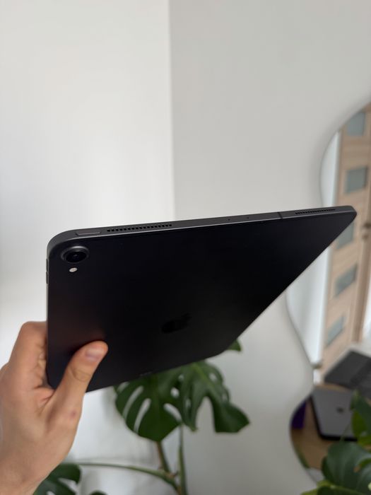 Apple iPad Pro 3 12.9 64 gb bypass ios 17