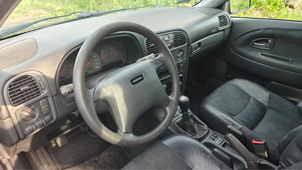 Volvo V40 1.9 диз 1999 рік авто машина для ЗСУ Військових