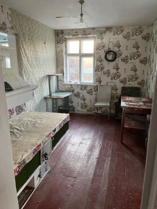 Продам хату воскресинці