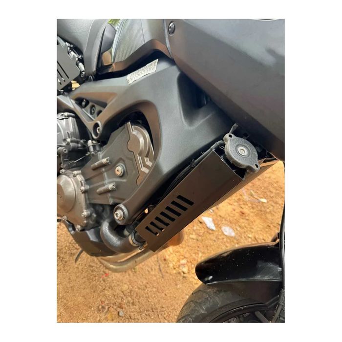 Proteções Radiador Laterais Alumínio CNC para Yamaha MT-09 / FZ-09