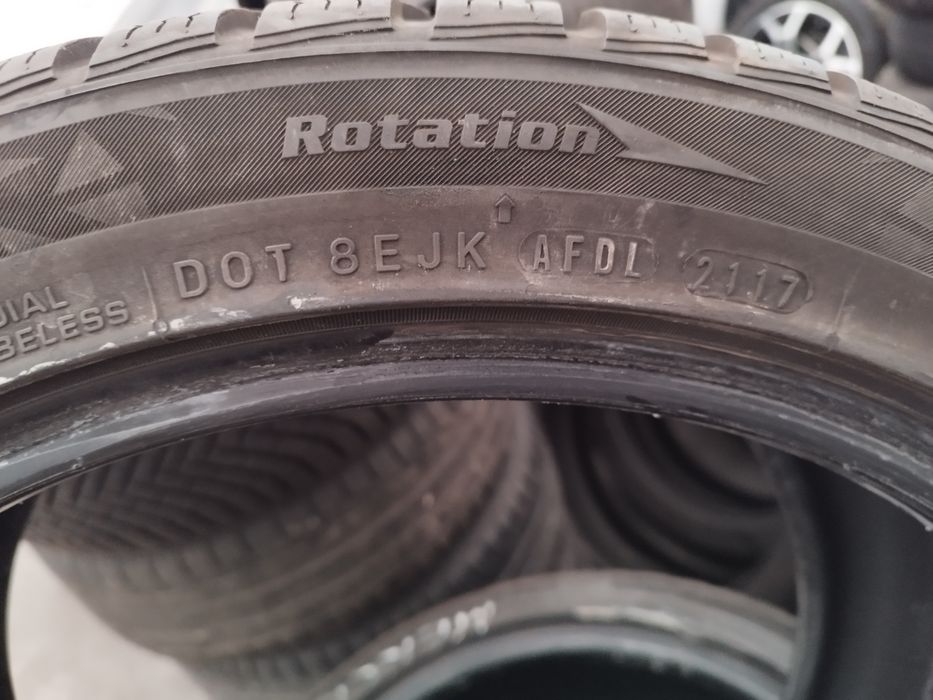 4 Opony ZIMA Nexen 245/40/ZR 18 stan bardzo dobry.