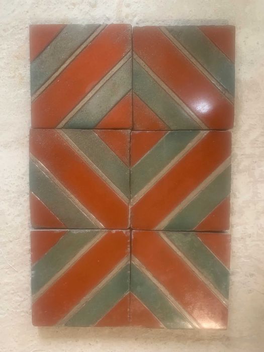 Stare płytki cementowe podłogowe