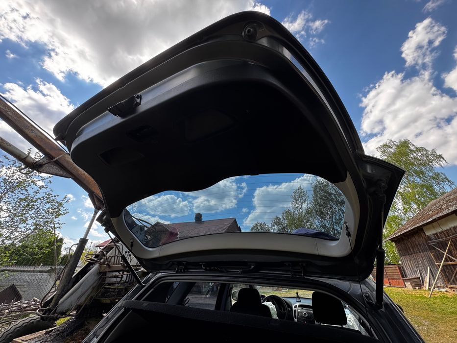 Kia ceed uszkodzona