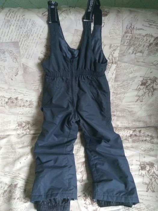 Зимний костюм на мальчика 6-7 лет