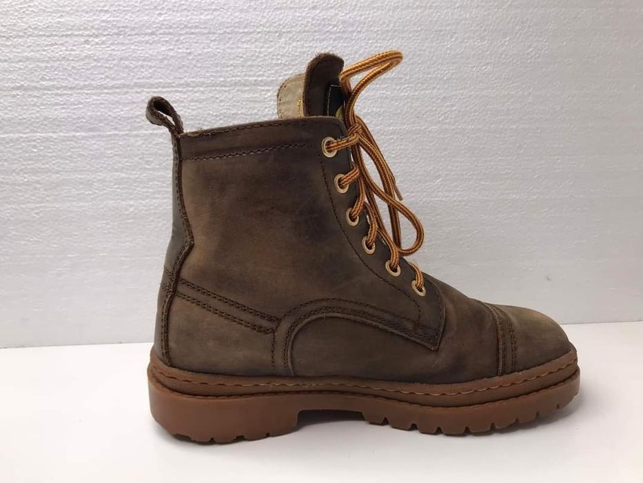 Trapery skórzane ocieplane Buffalo London Rozmiar 36