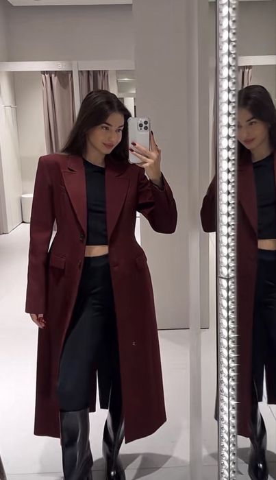 Продам або обміняюсь Пальто Zara в кольорі бургунді розмір М