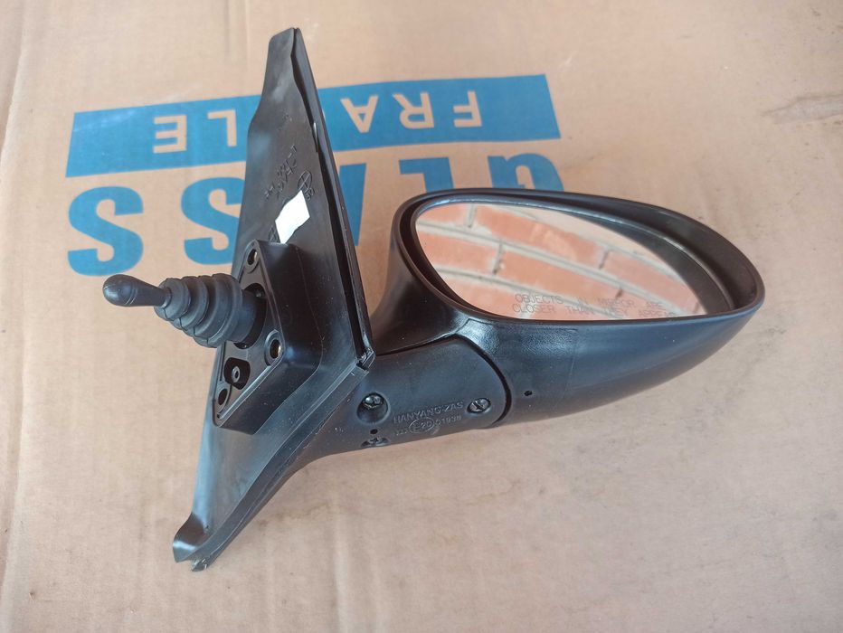 Дзеркало праве Lanos