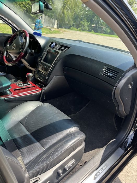 Продам Lexus gs300 awd
