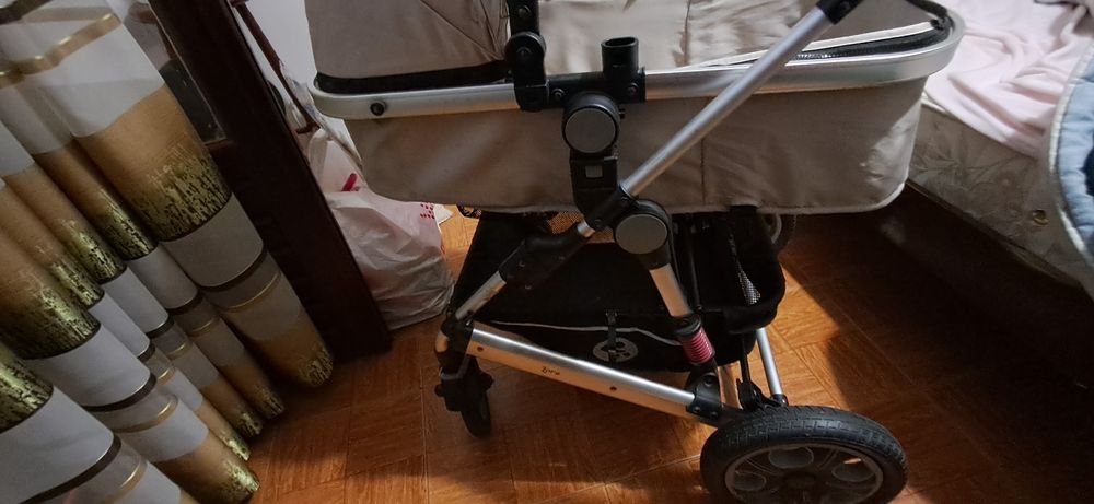 Venda de carrinho de bebé
