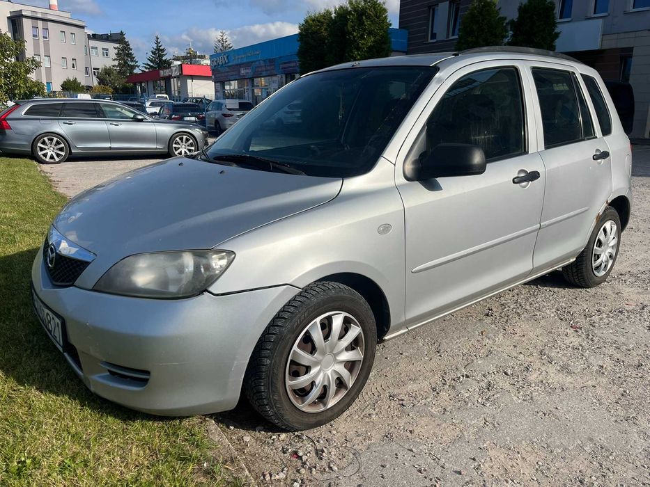 Mazda 2