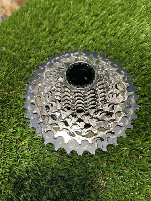 Cassete sram rivsl 10/33