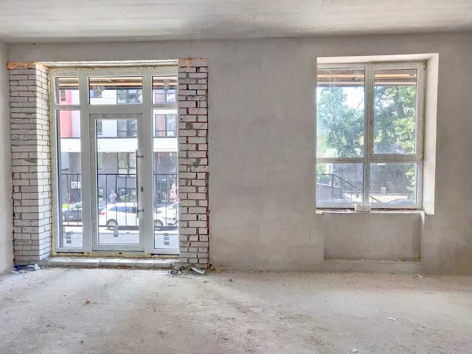 Приміщення з Террасою, 41,6 м2 в багатоквартирному ЖК,!