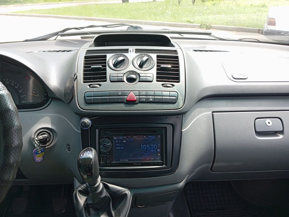 Продам Mercedes-Benz Vito 109. 2.2CDI