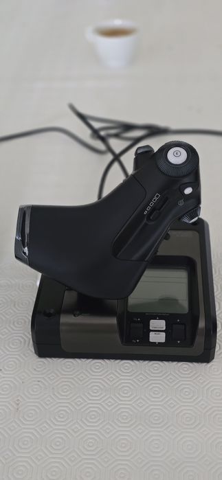 Saitek X52 Pro Flight Control System – Joystick + Throttle (HOTAS)