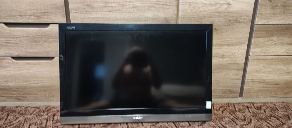 Sharp aquos telewizor
