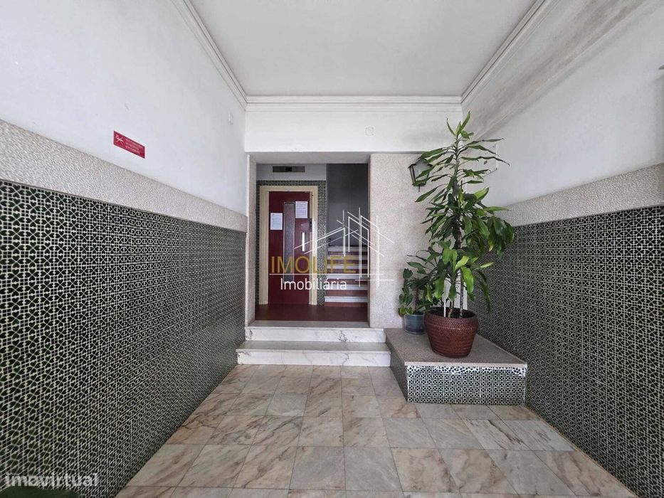 Apartamento T2 em odivelas com vista desafogada — Odivelas, Lisboa