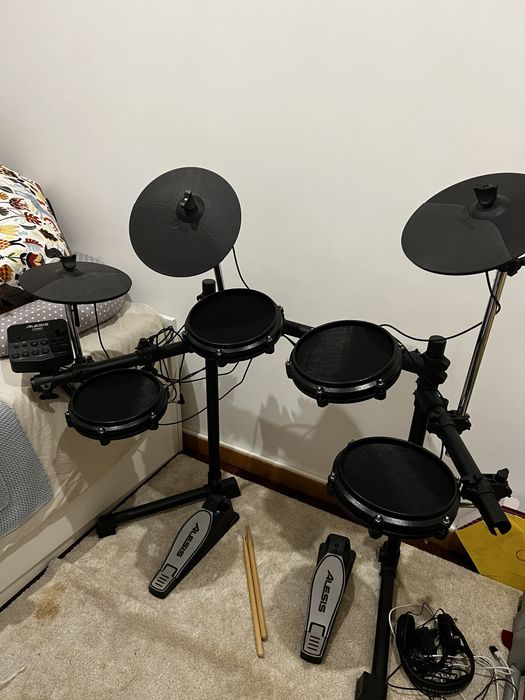 Bateria Eletrónica Alesis Turbo Mesh kit