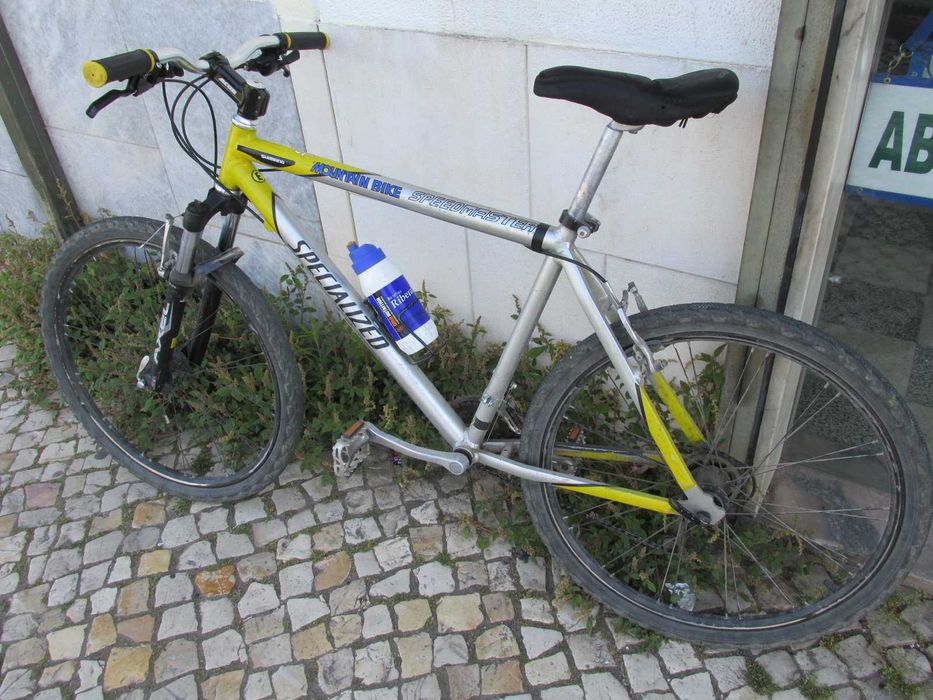 Bicicleta BTT Specialized