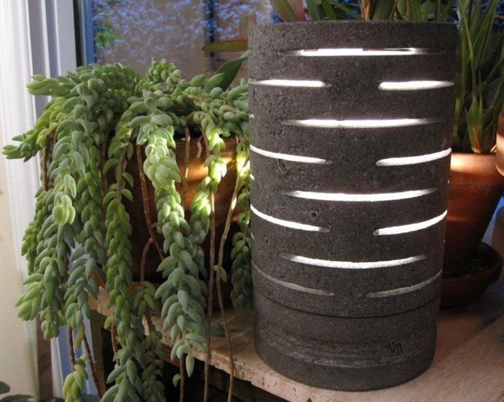 Candeeiros em pedra natural