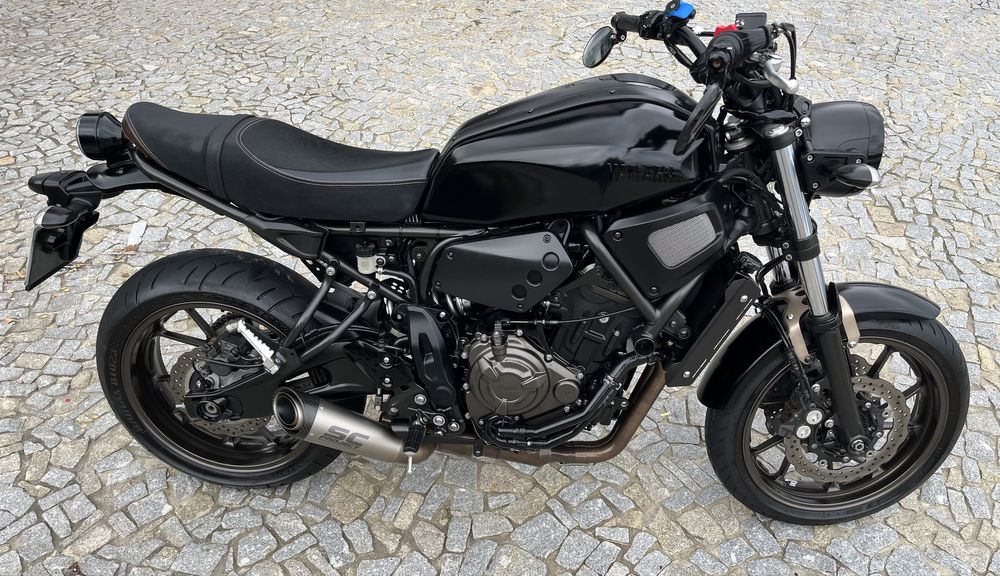 Vendo moto xsr 700