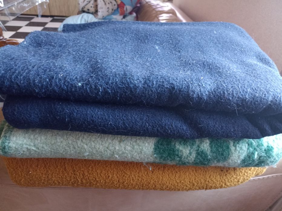 Одеяло верблюжье .