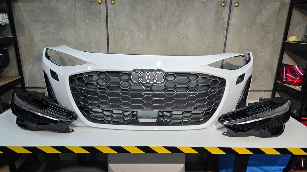 Audi A6 C9 S-line передній бампер оригінал Європа рестайл в зборі! в наявності!