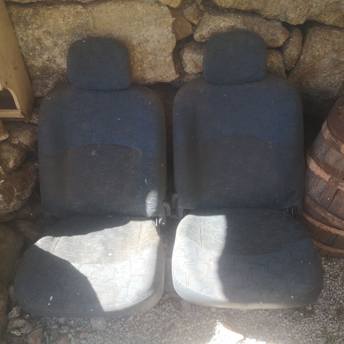 Bancos frente kangoo