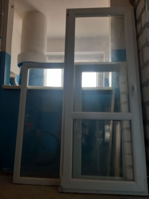 Балконні двері та рама