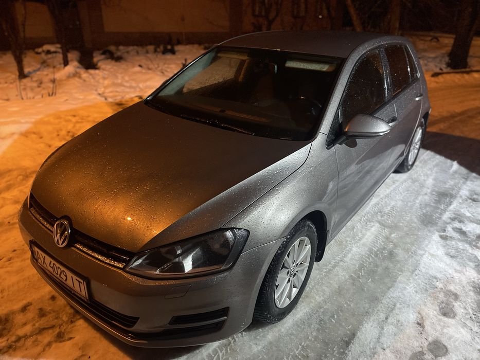 Продам Volkswagen Golf 7