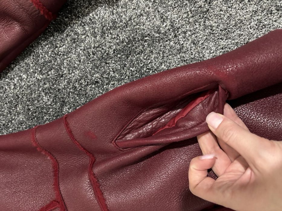 Дуже класна дублянка червоного кольору