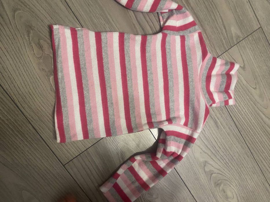 Спортивна кофта.