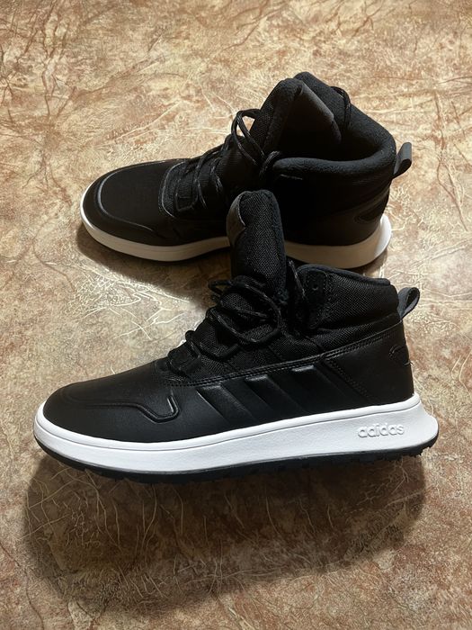 Кросівки  чоловічи Adidas