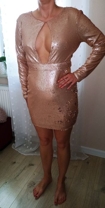 Cekinowa sukienka rozm 40