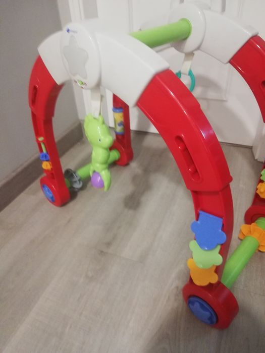 Brinquedo didáctico bebe